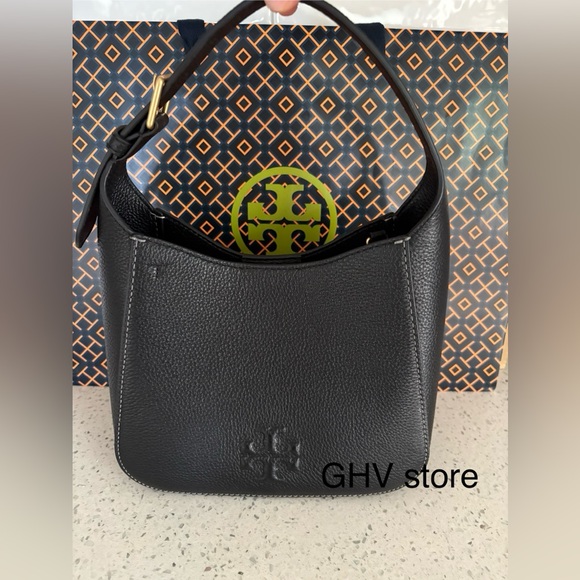 Tory Burch Handbags - Tory Burch Thea Small Bucket bag